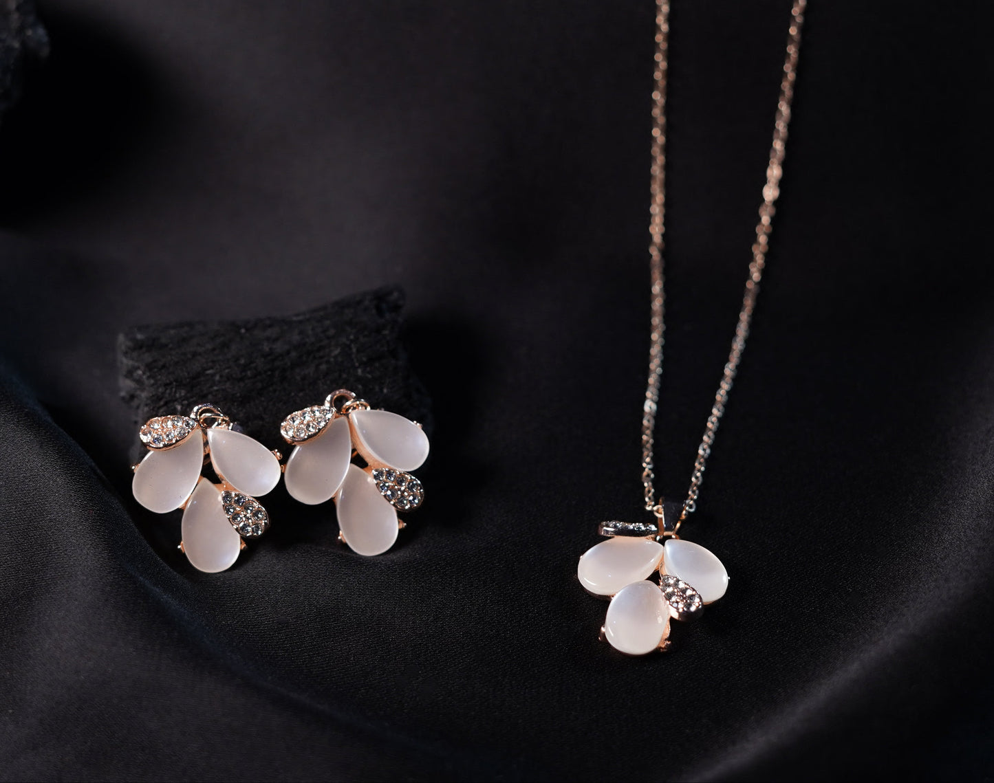 Water Drops Necklace Set